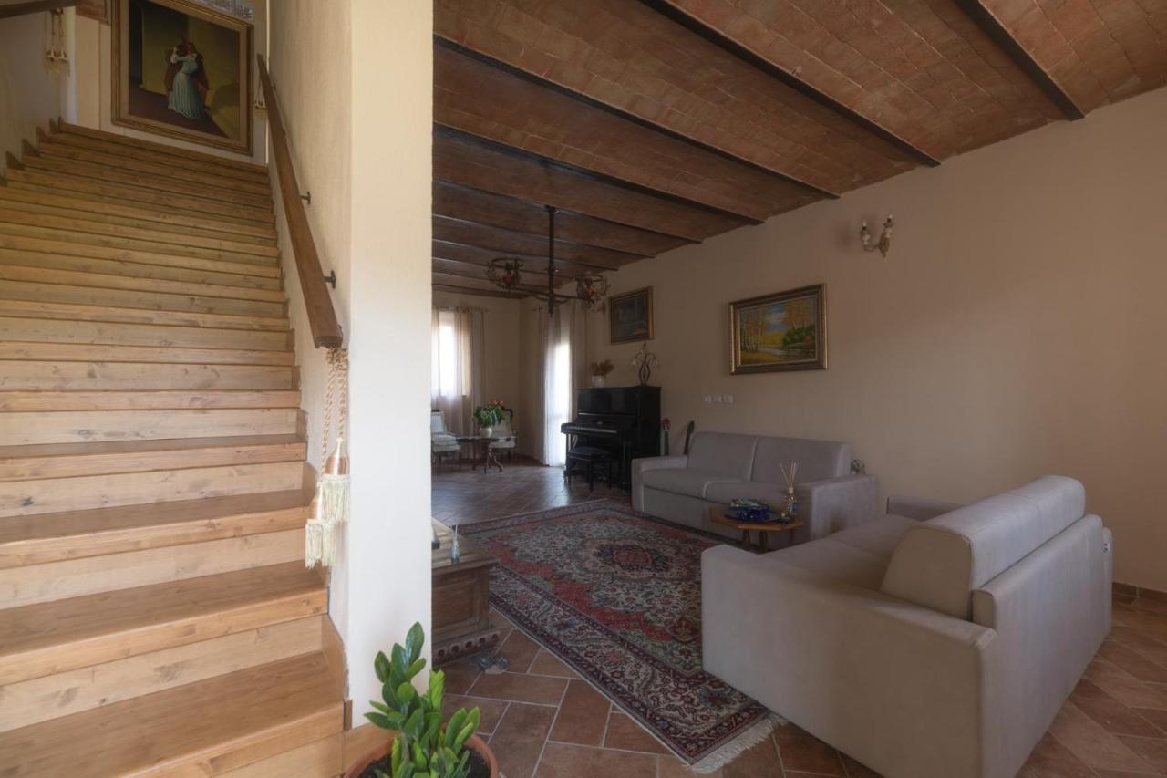 Bed and Breakfast La Casa Rossa Coiano Exteriér fotografie