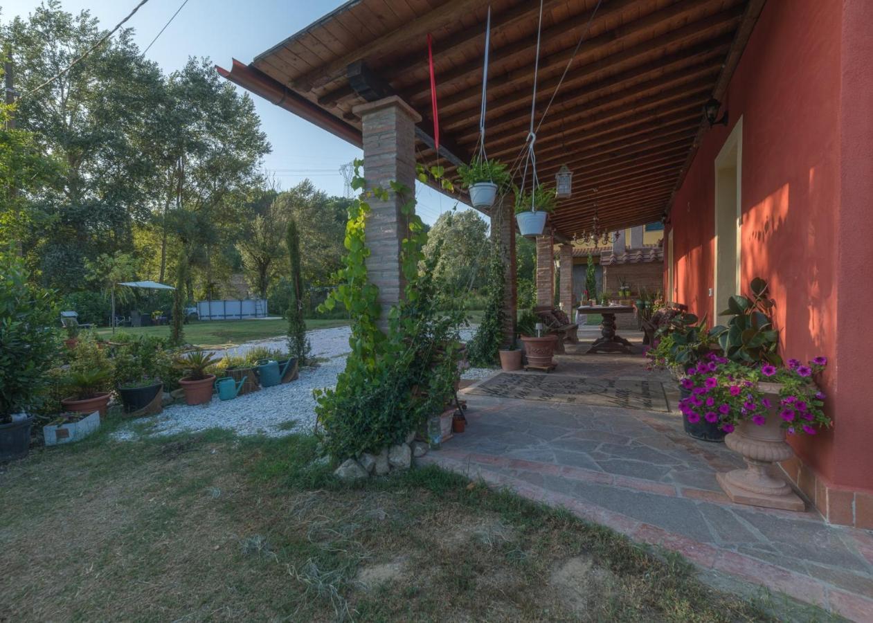 Bed and Breakfast La Casa Rossa Coiano Exteriér fotografie